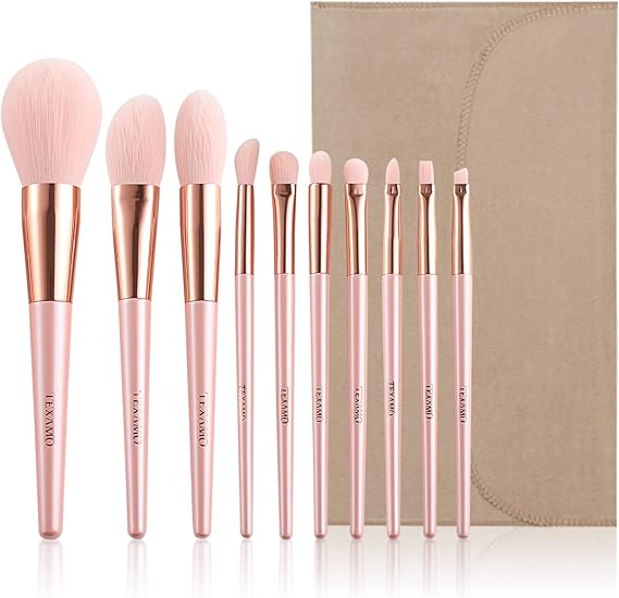 Sweet Beauty 07 PCs Makeup Brush Set, Complete Brush Kit for Professional and Beginner (Random Color)