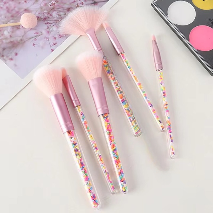 Sweet Beauty 07 PCs Makeup Brush Set, Complete Brush Kit for Professional and Beginner (Random Color)